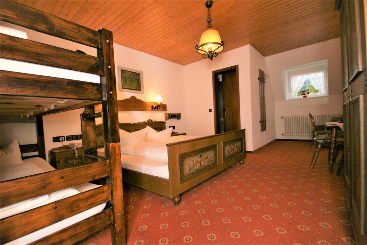 Zur Traube Schwarzwaldhotel & Restaurant Am Titisee Sankt Märgen Dış mekan fotoğraf