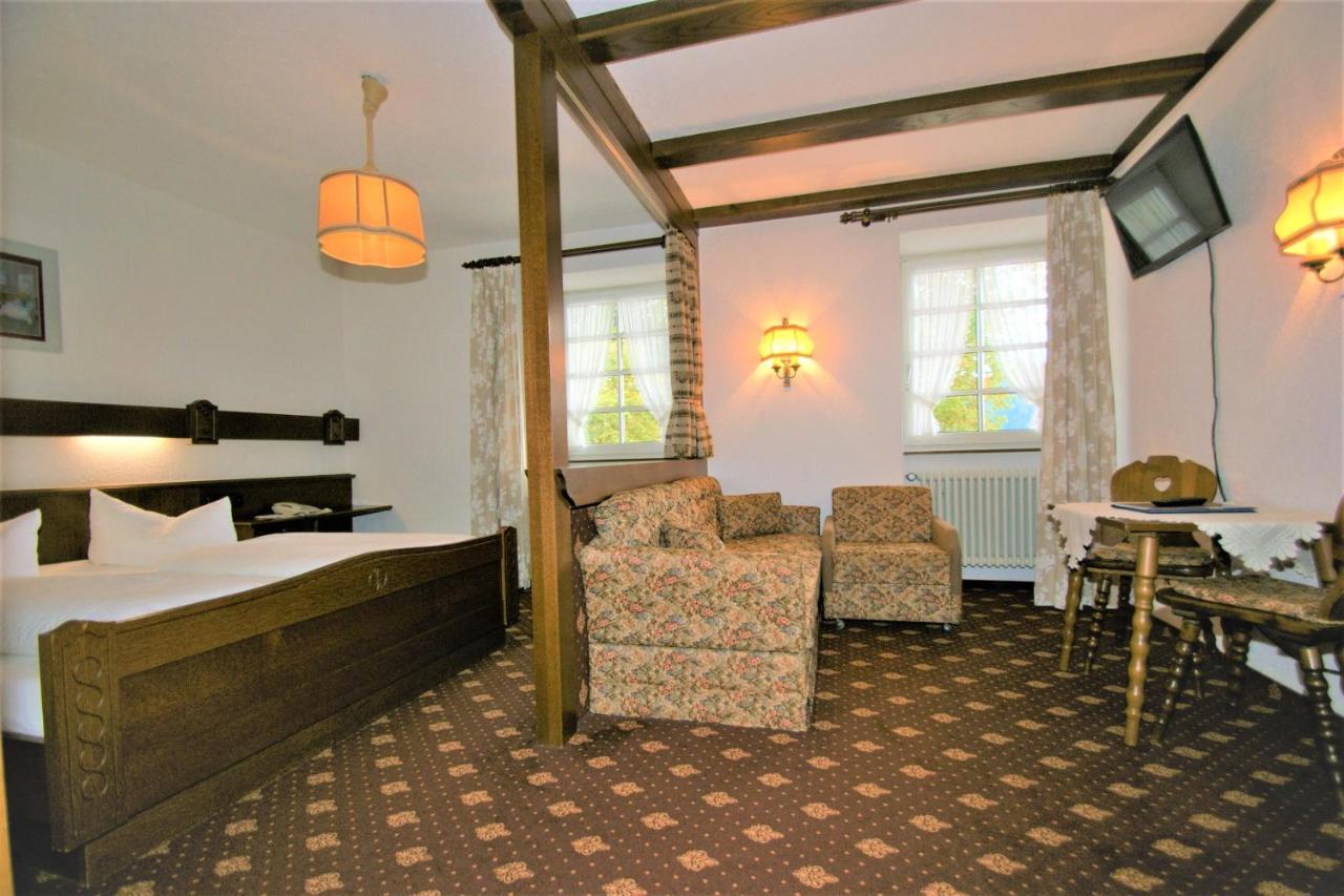 Zur Traube Schwarzwaldhotel & Restaurant Am Titisee Sankt Märgen Dış mekan fotoğraf