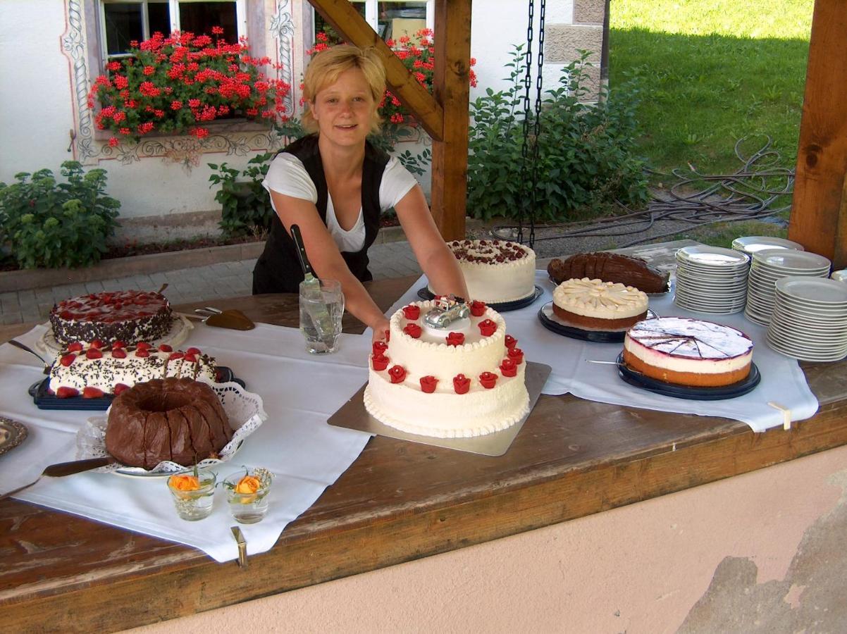 Zur Traube Schwarzwaldhotel & Restaurant Am Titisee Sankt Märgen Dış mekan fotoğraf