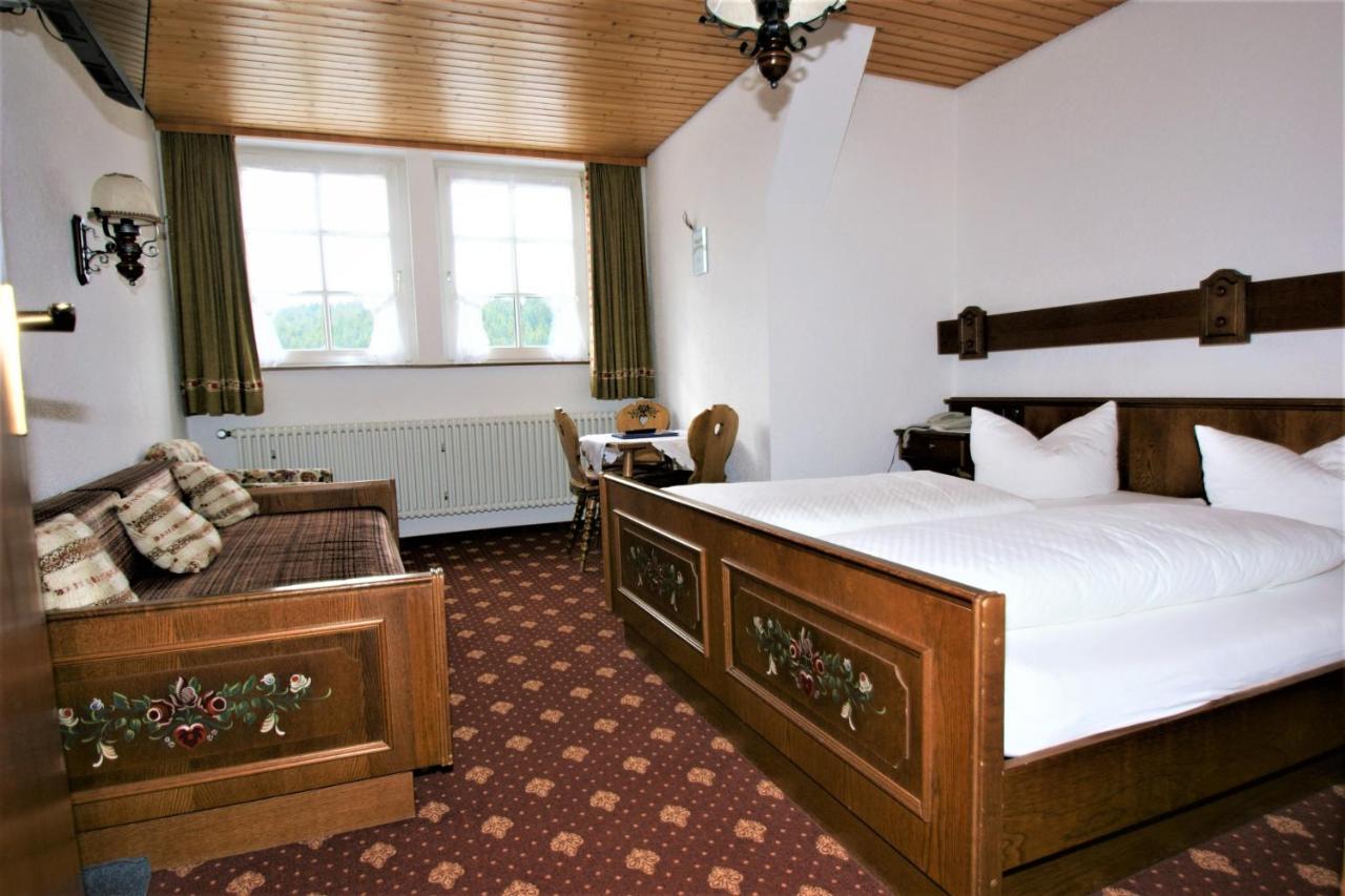 Zur Traube Schwarzwaldhotel & Restaurant Am Titisee Sankt Märgen Dış mekan fotoğraf