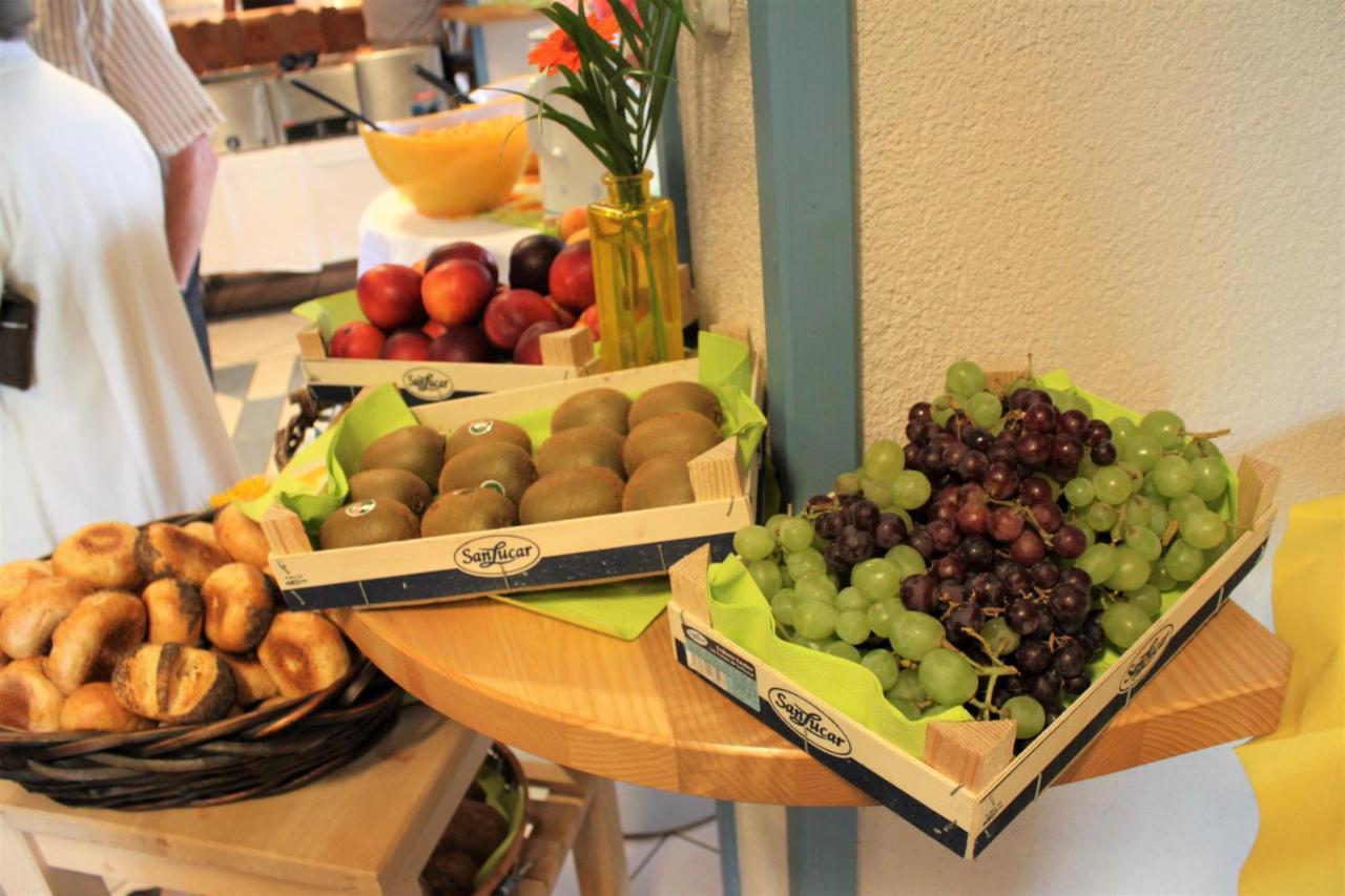 Zur Traube Schwarzwaldhotel & Restaurant Am Titisee Sankt Märgen Dış mekan fotoğraf